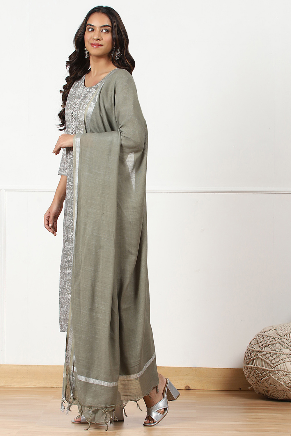Turquoise Linen Blend Printed Unstitched Suit Set image number 4