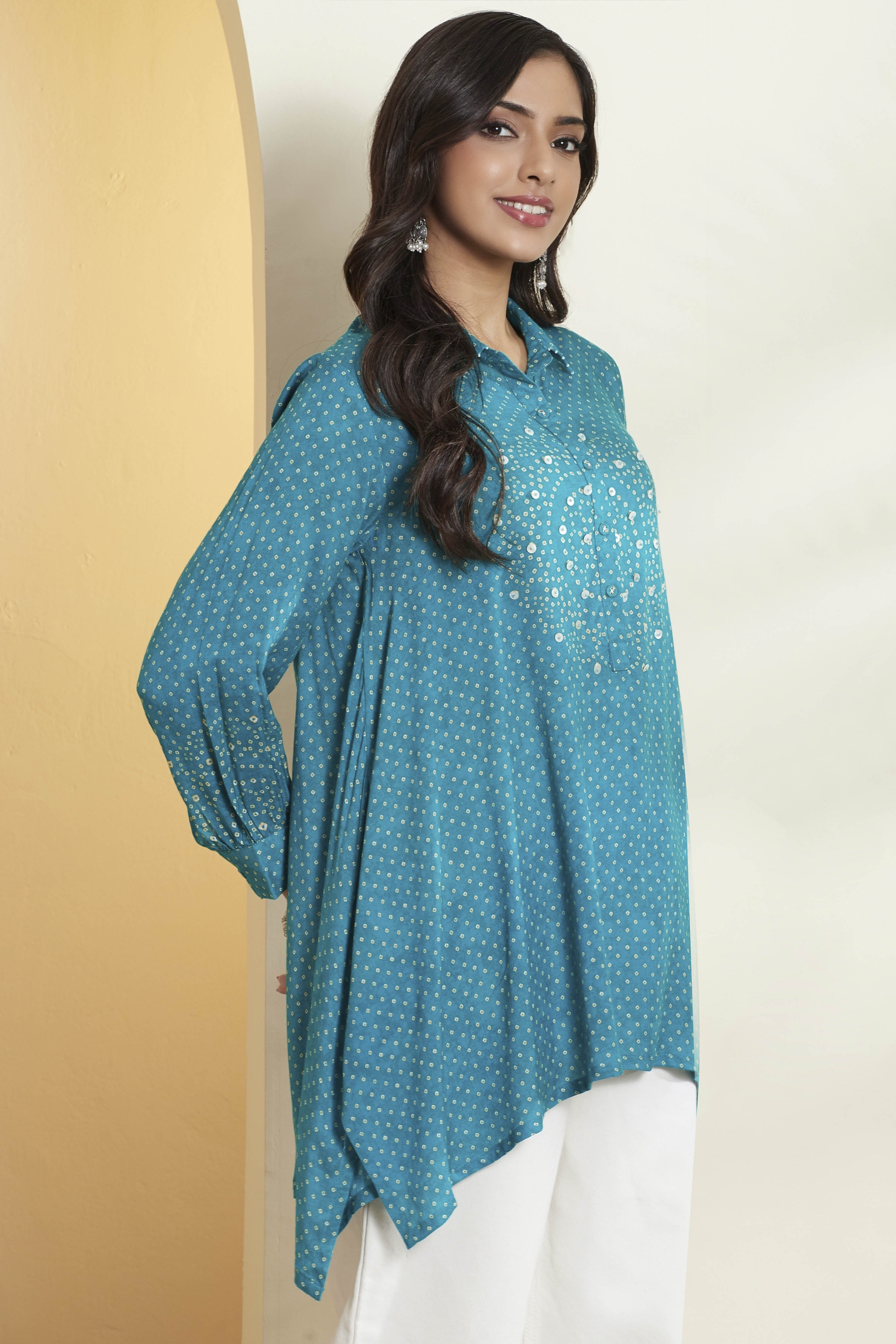 Sea Green Viscose Rayon Asymmetric Short Kurti image number 4