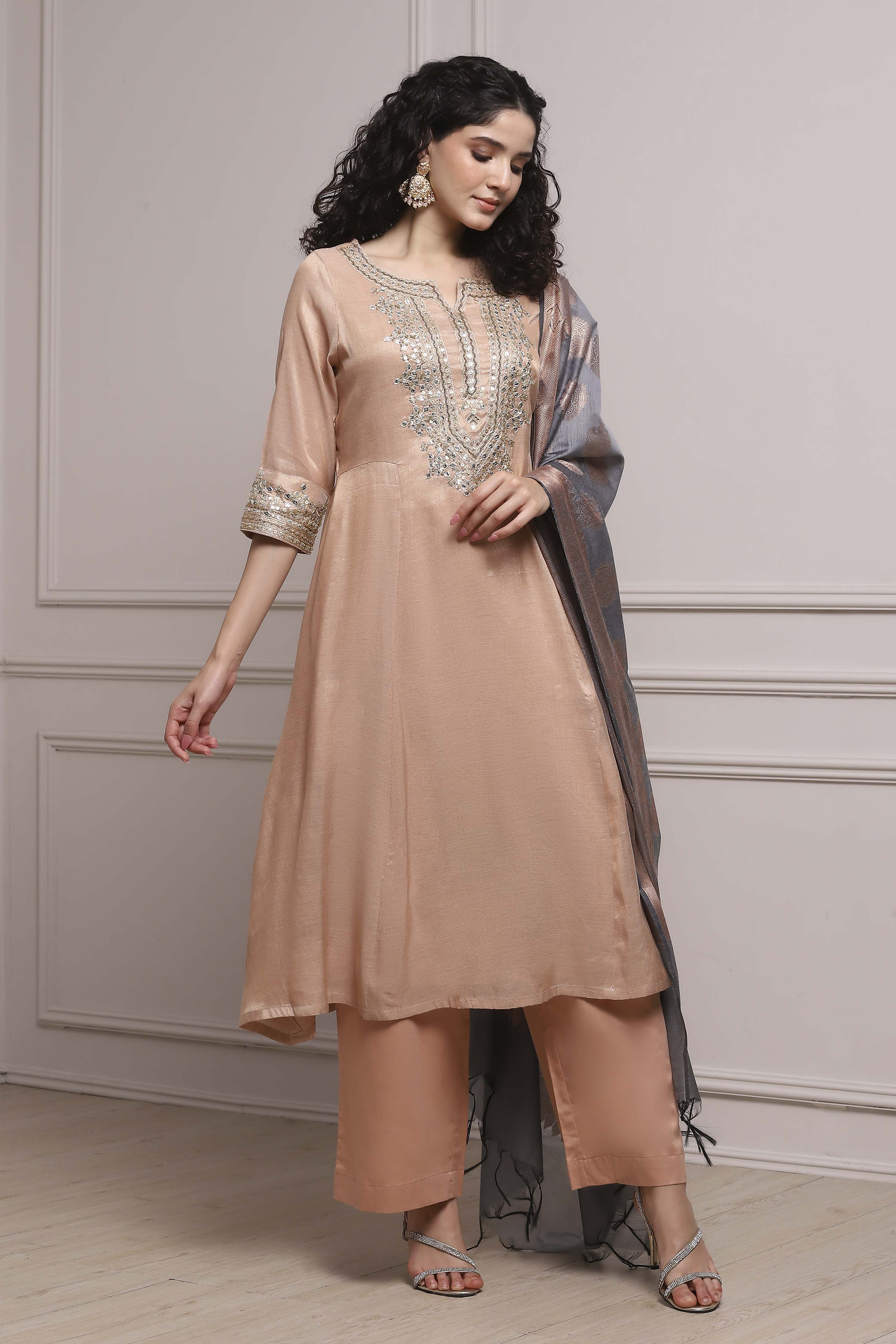 Blush Peach Cotton Kalidar Dyed Suit Set image number 5