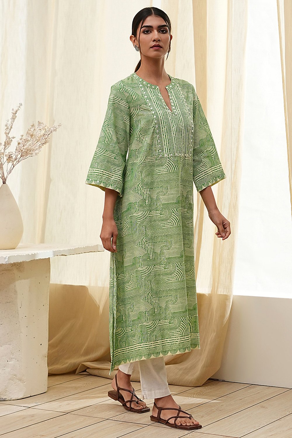 Green Pure Cotton Printed Straight Kurta image number 1