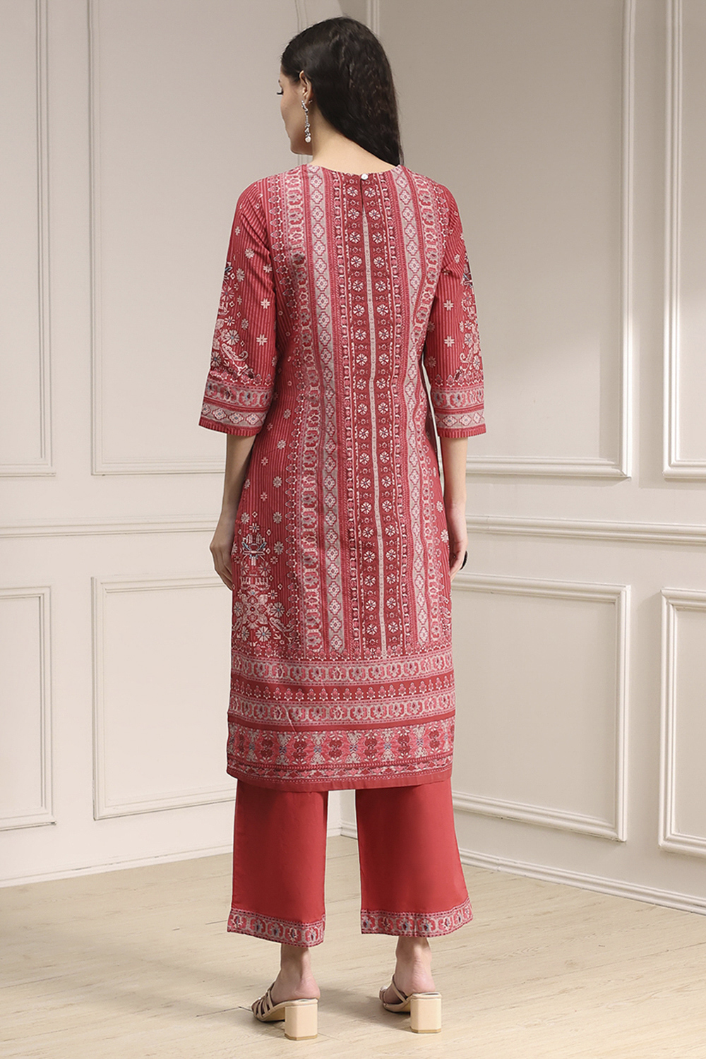Grey Cotton Printed Straight Suit Set image number 4