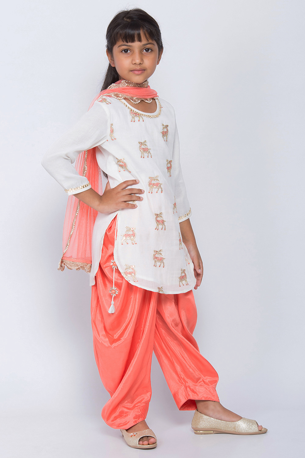 Ivory And Coral Straight Kurta Dhoti Salwar Suit Set image number 2