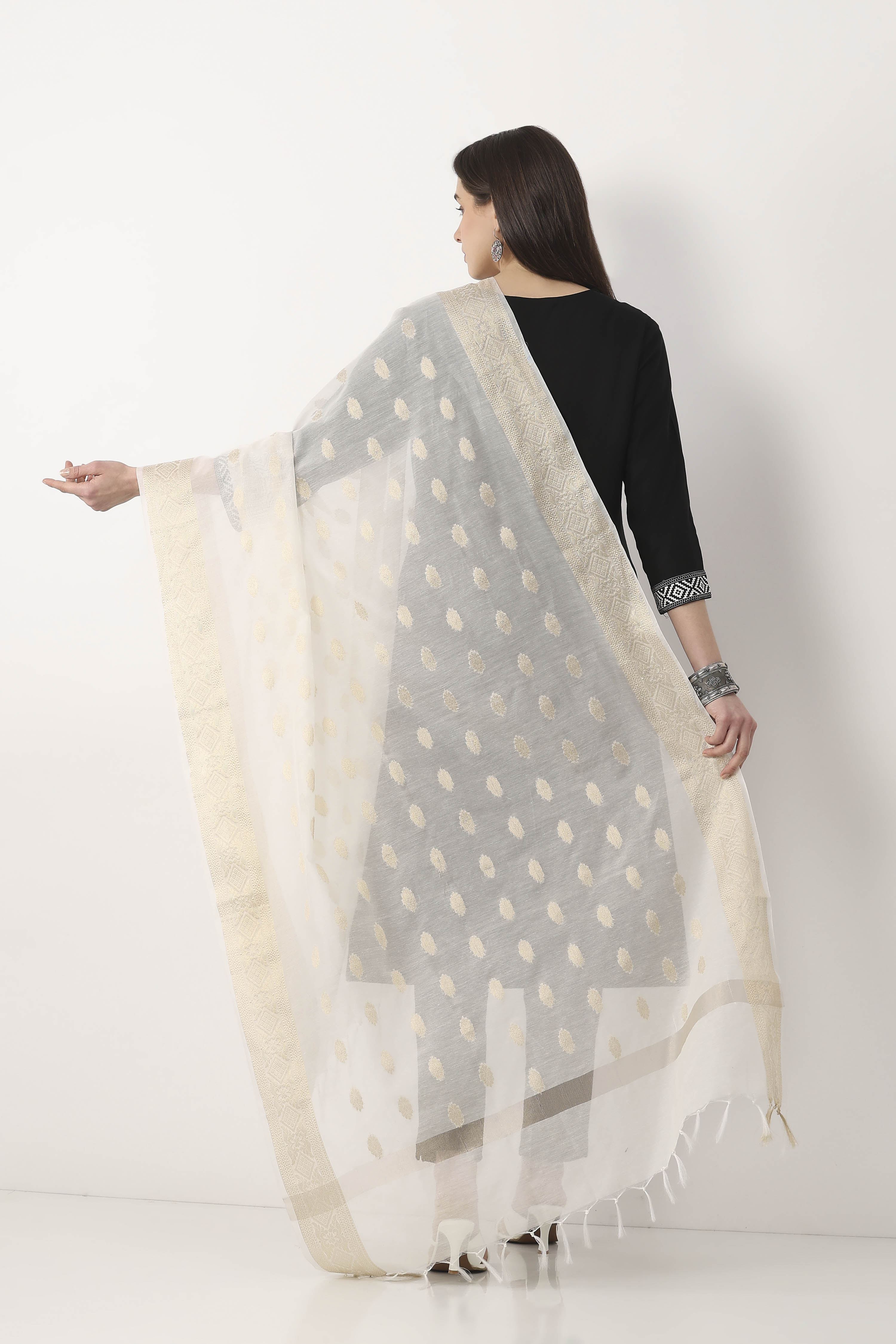 Off White Poly Cotton Dupatta image number 2