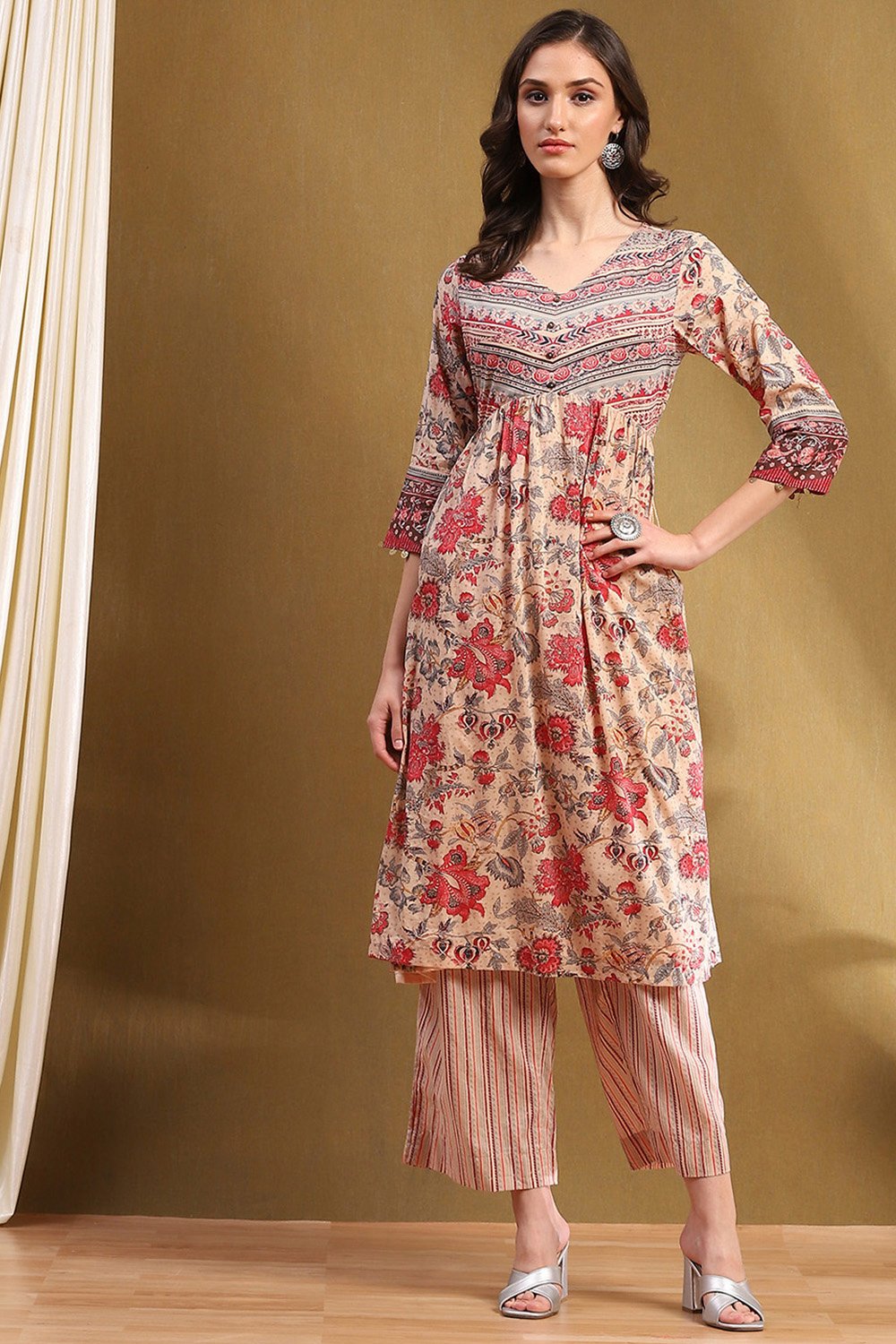 Beige Cotton Floral Printed Gathered A-Line Kurta Set image number 0