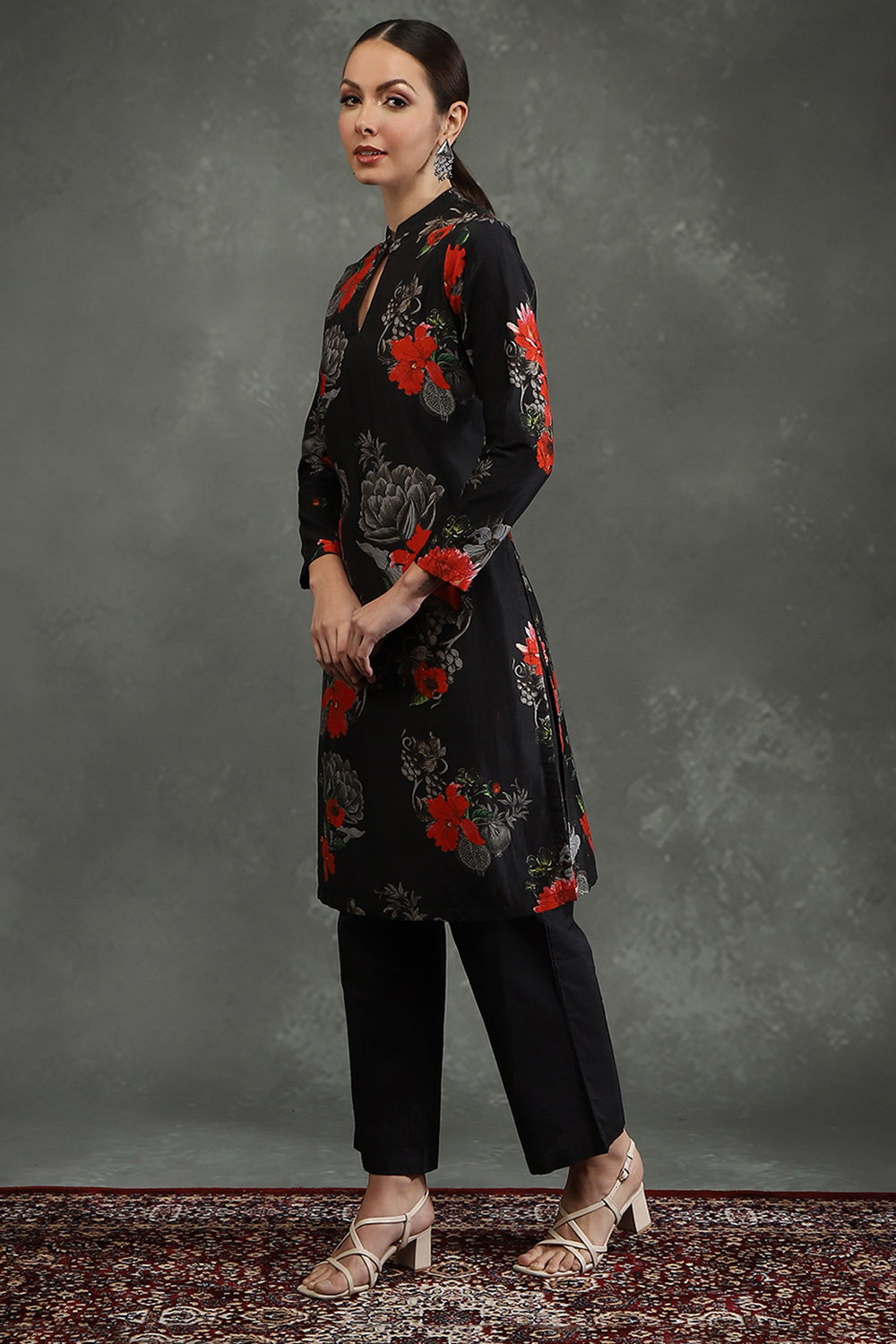 Black Silk Chanderi Floral Printed Straight Kurta Set image number 3
