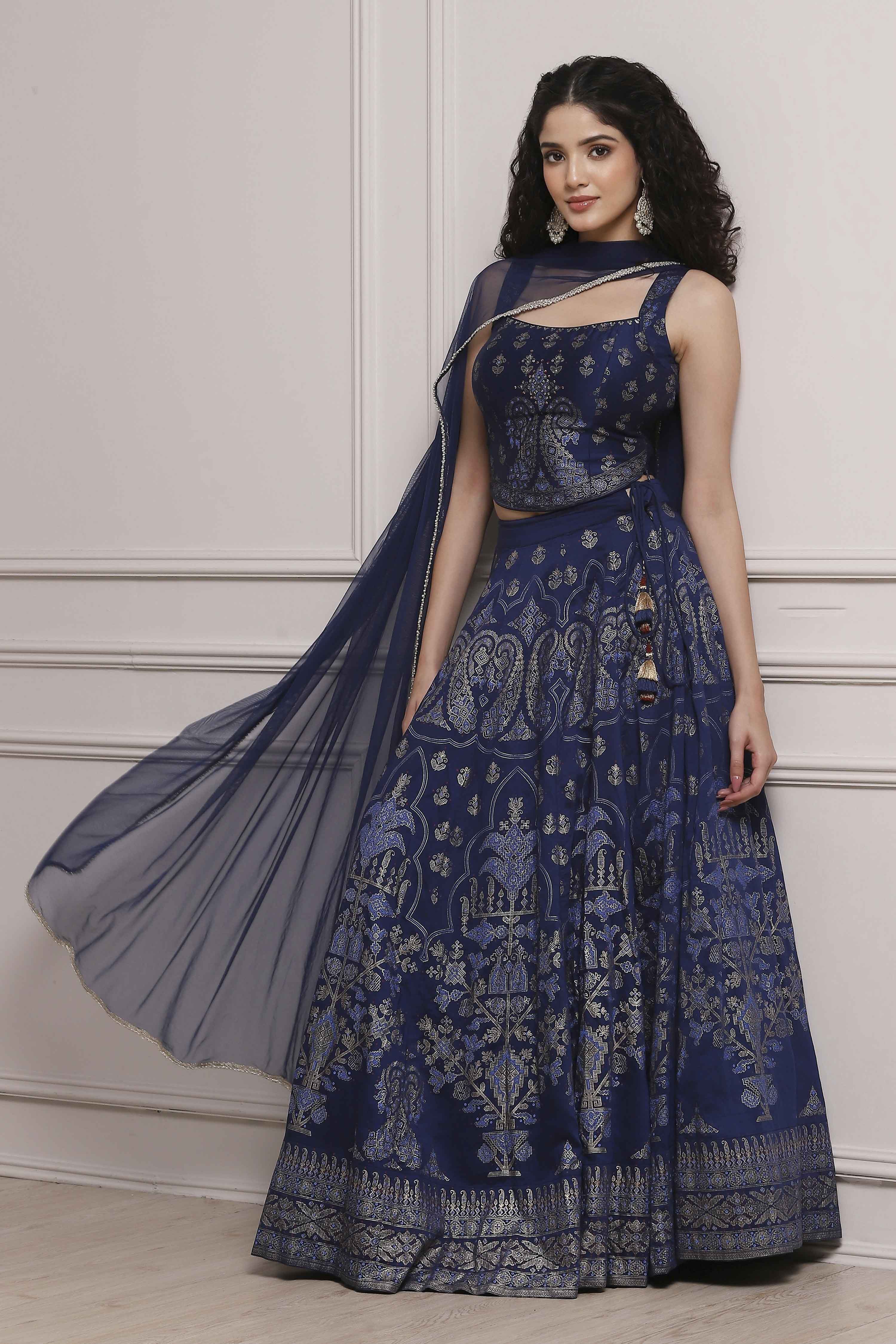 Blue Fitted Printed Lightweight Lehenga Set image number 6