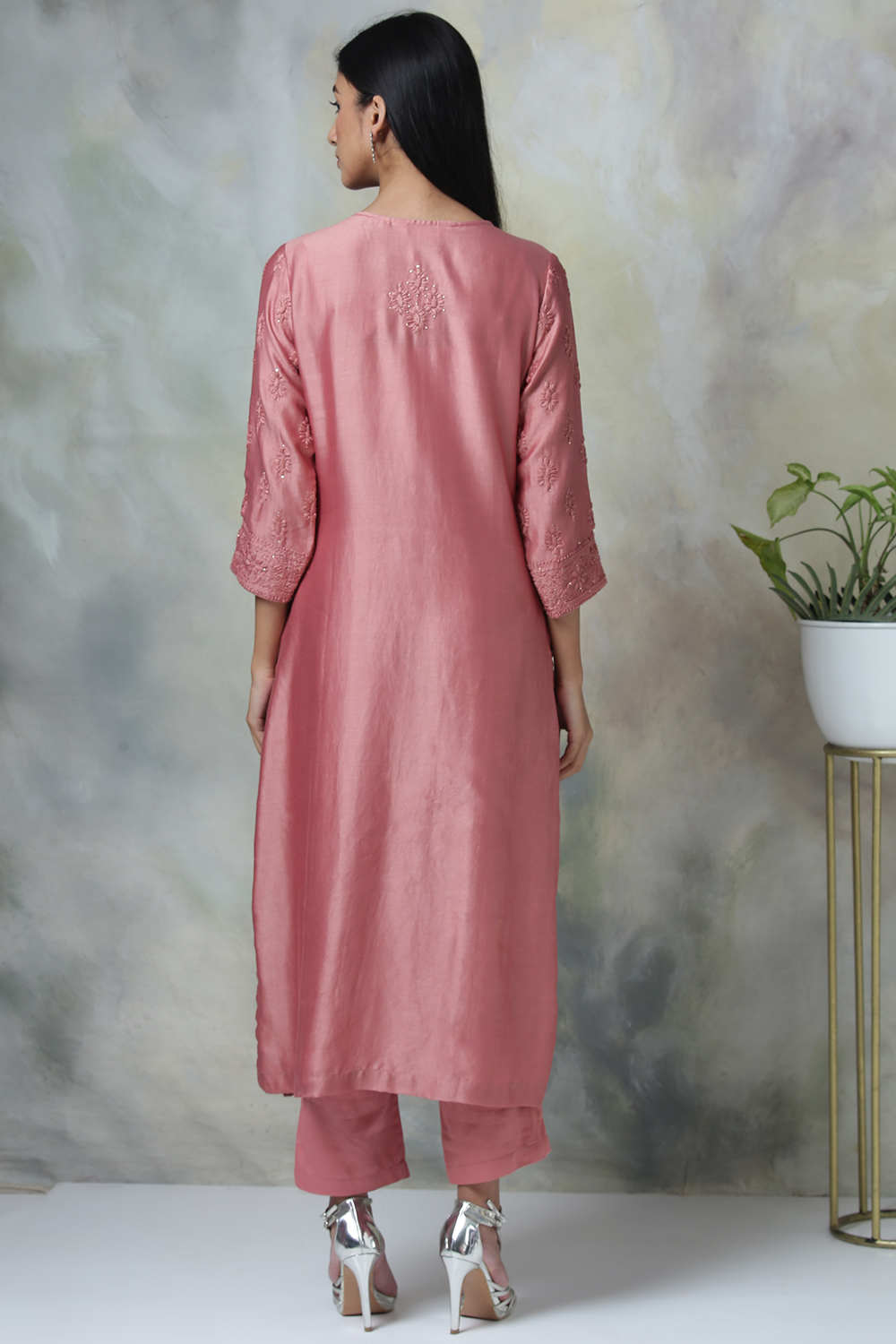 Onion Pink Cotton Silk Straight Kurta Pant Suit Set image number 7