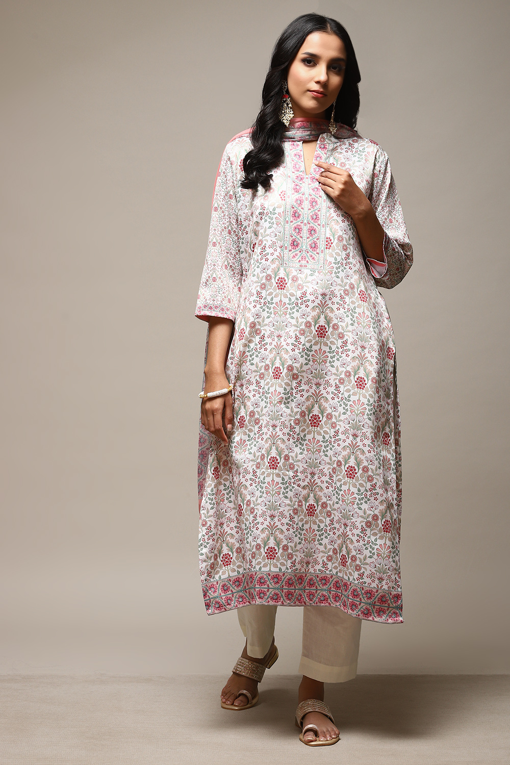 Off White Cotton Screen Print Unstitched Suit Set image number 14