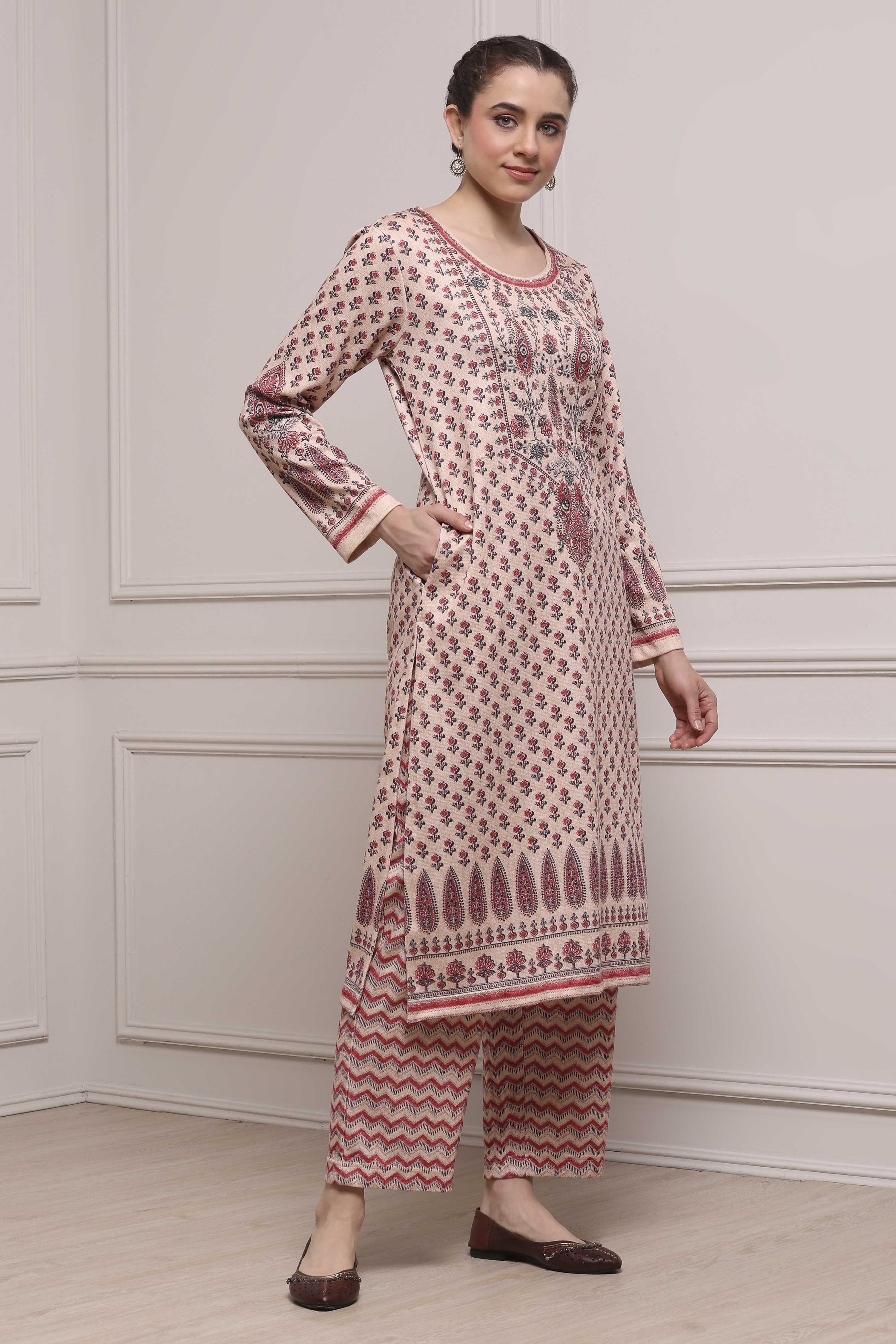 Mustard Blended Printed Straight Kurta Pants Set image number 0