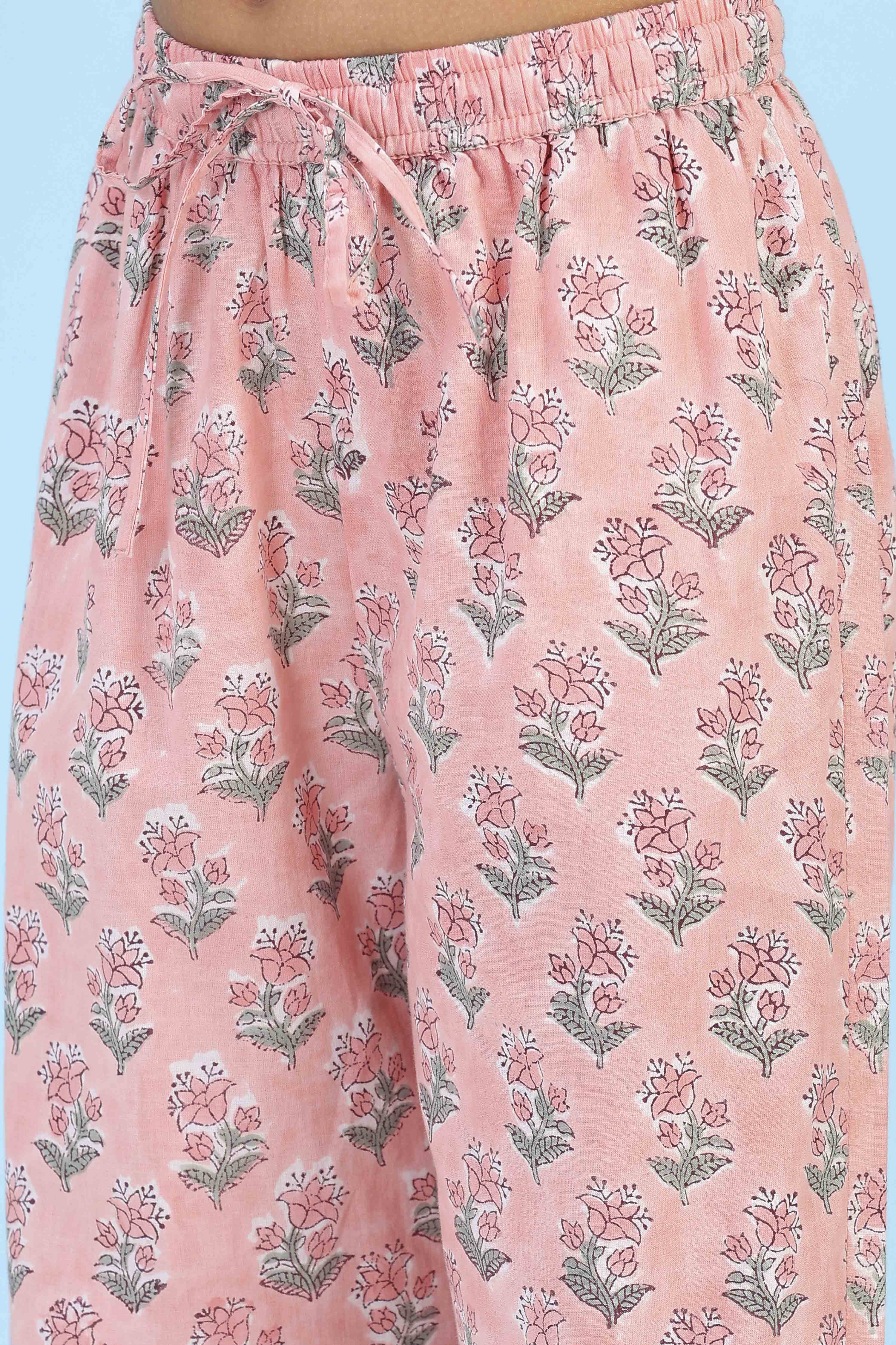 Peach Cotton Printed Gathered Suit Set image number 2