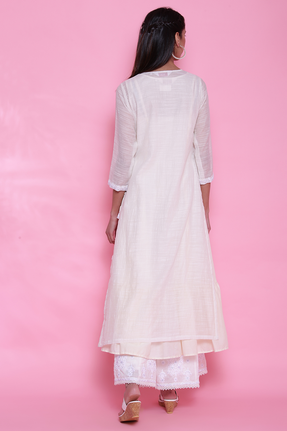 Off White Art Silk Cotton Chikankari Embroidered Kurta image number 6