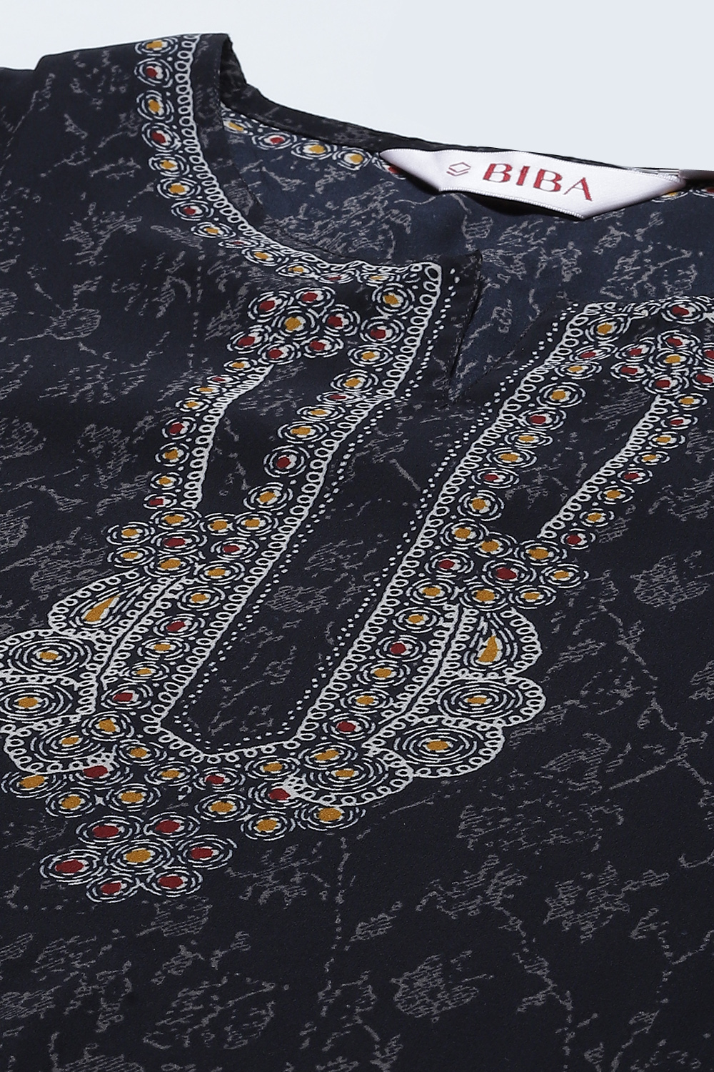 Black Straight Art Silk Short Printed Kurti image number 1