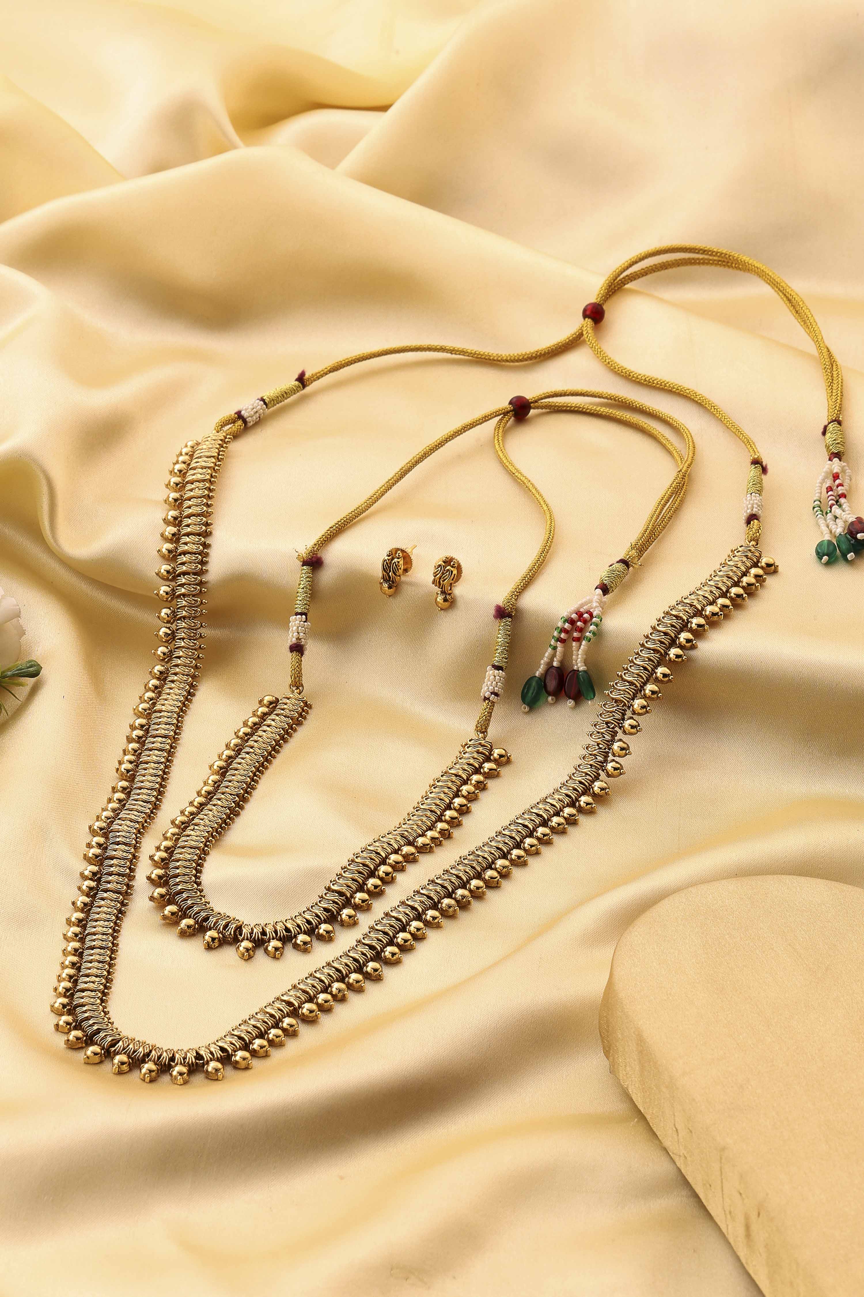 Gold-Plated Brass Layer Necklace Set image number 0