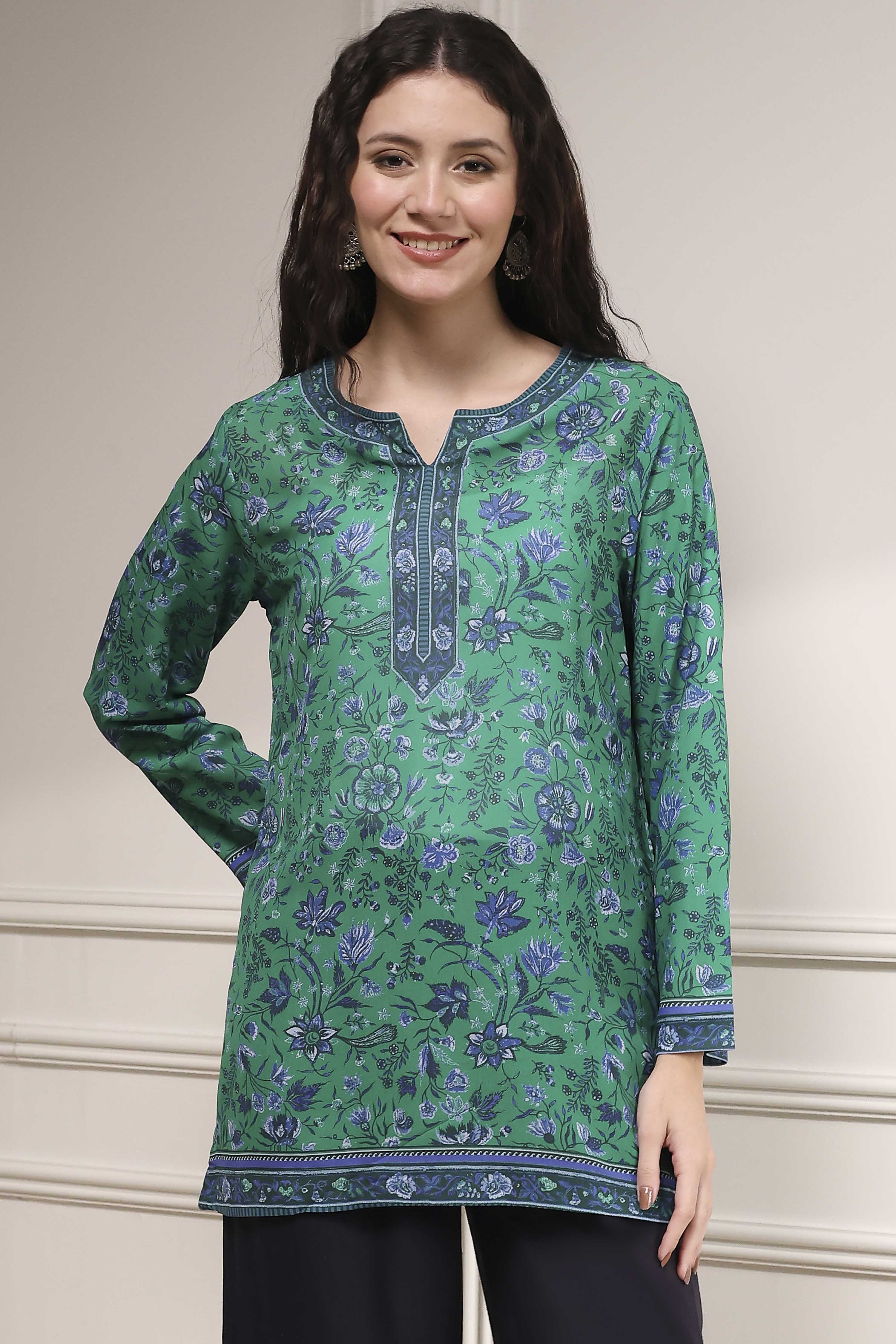 Indigo Polyester Straight Printed Short Kurta image number 5