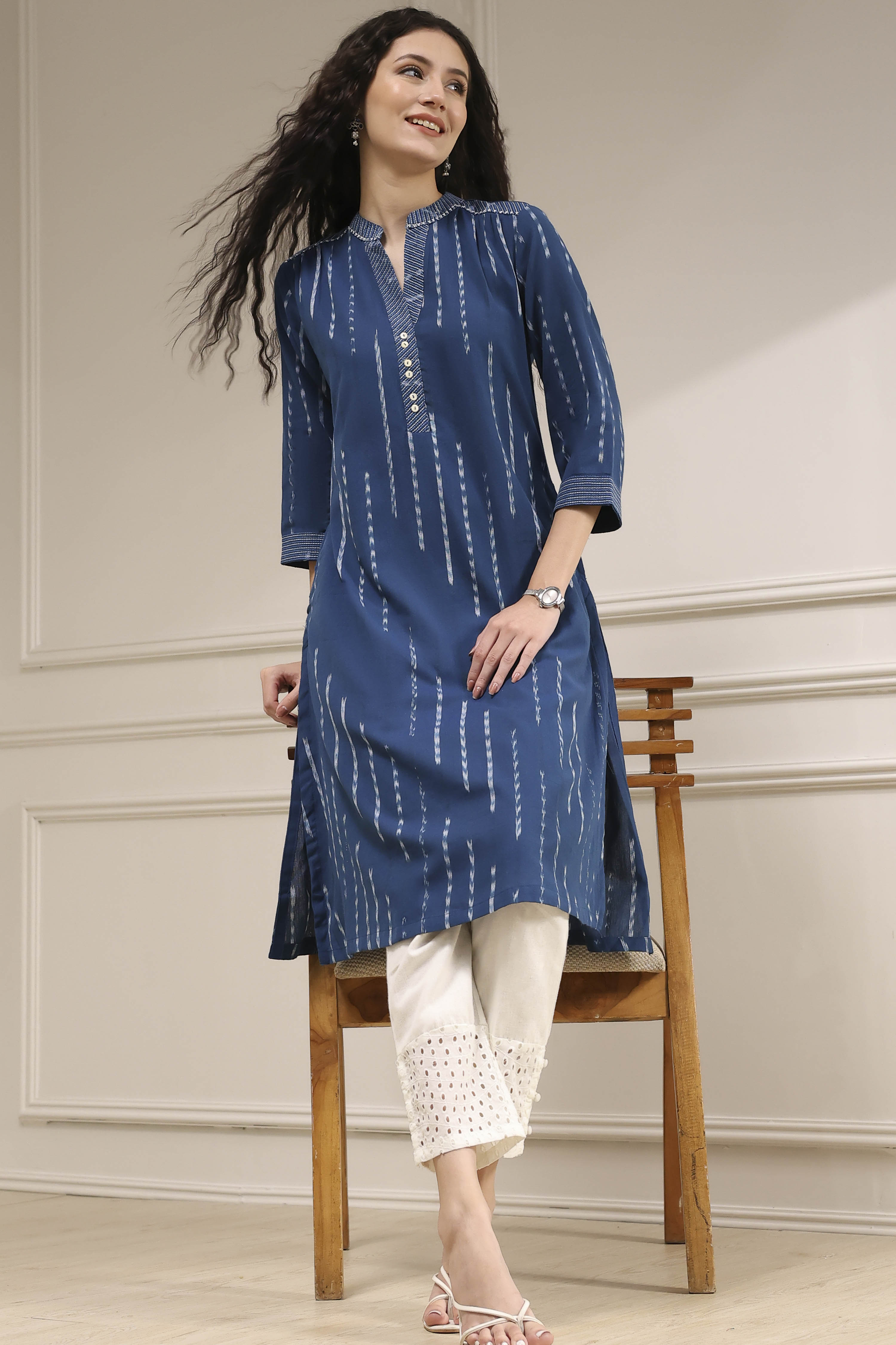 Blue Cotton Ikat Straight Kurta image number 0