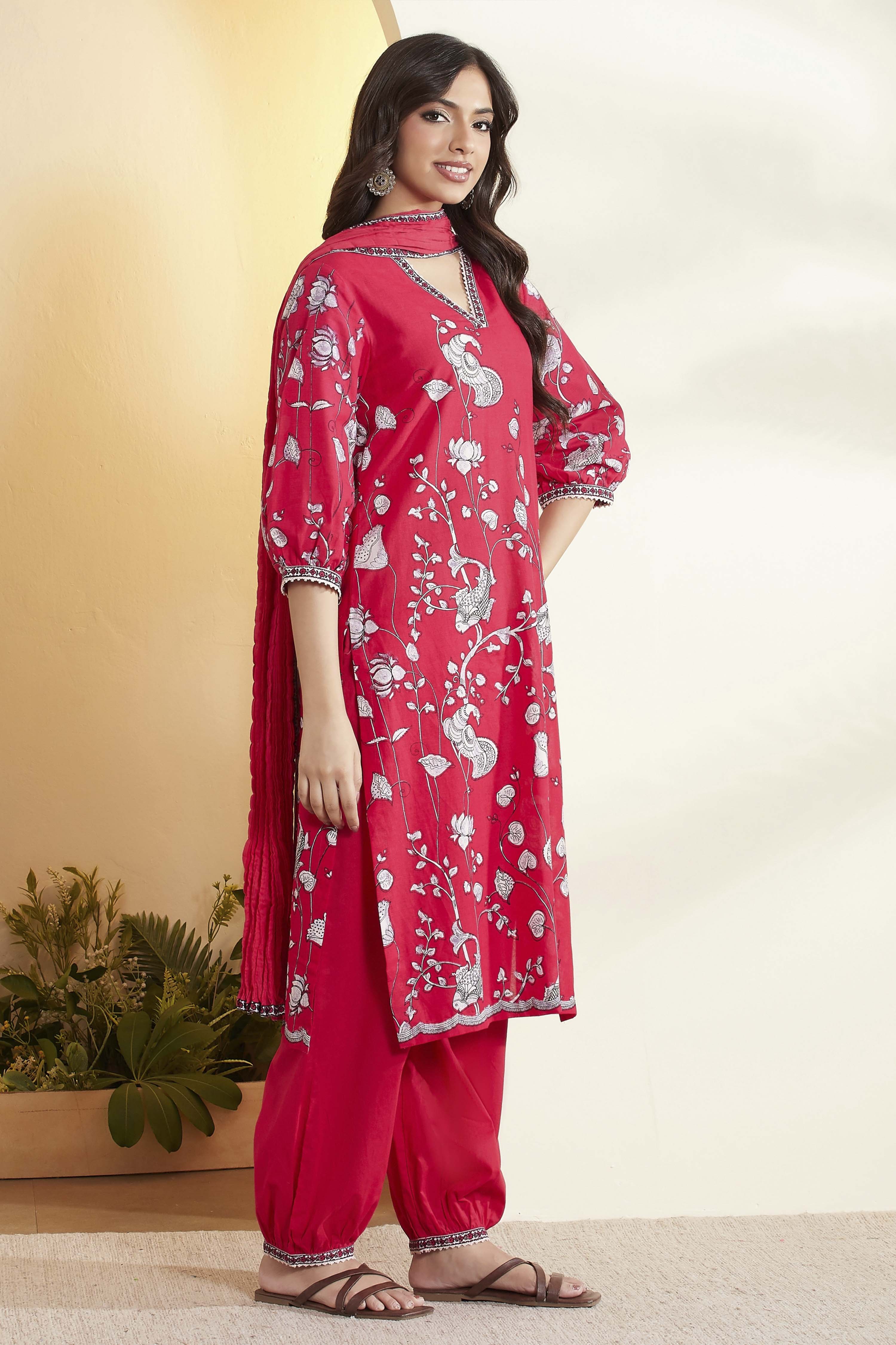 Fuchsia Cotton Floral Printed Straight Kurta Set image number 5