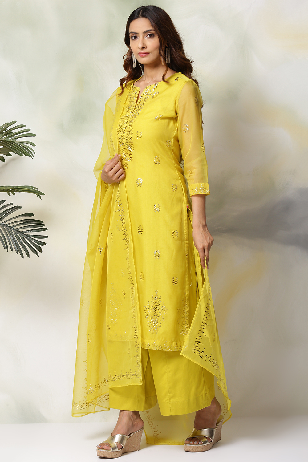 Lime Green Art Silk Straight Kurta Flared Palazzo Suit Set image number 4