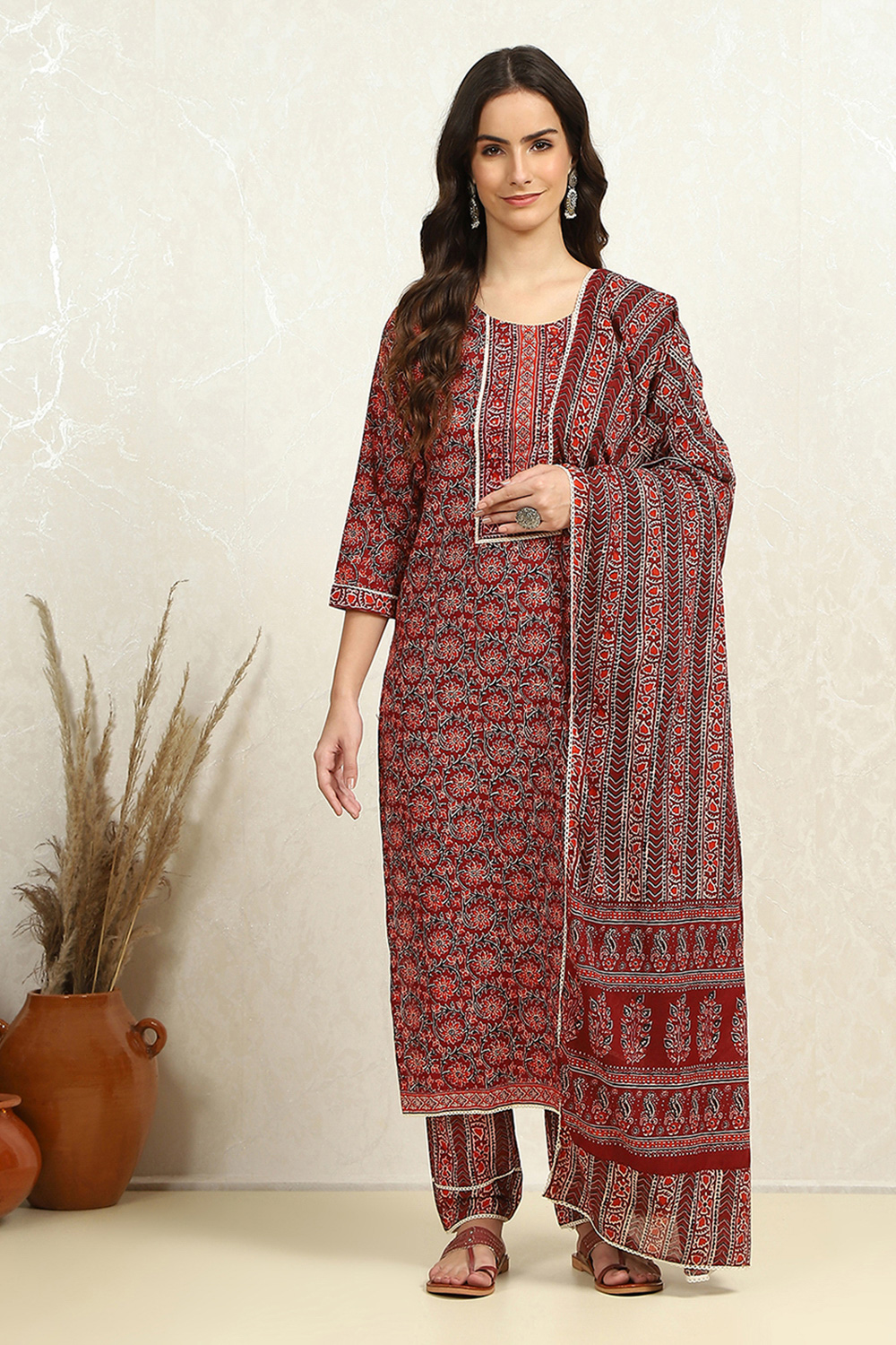 Green Cotton Floral Printed Unstitched Suit Set image number 7